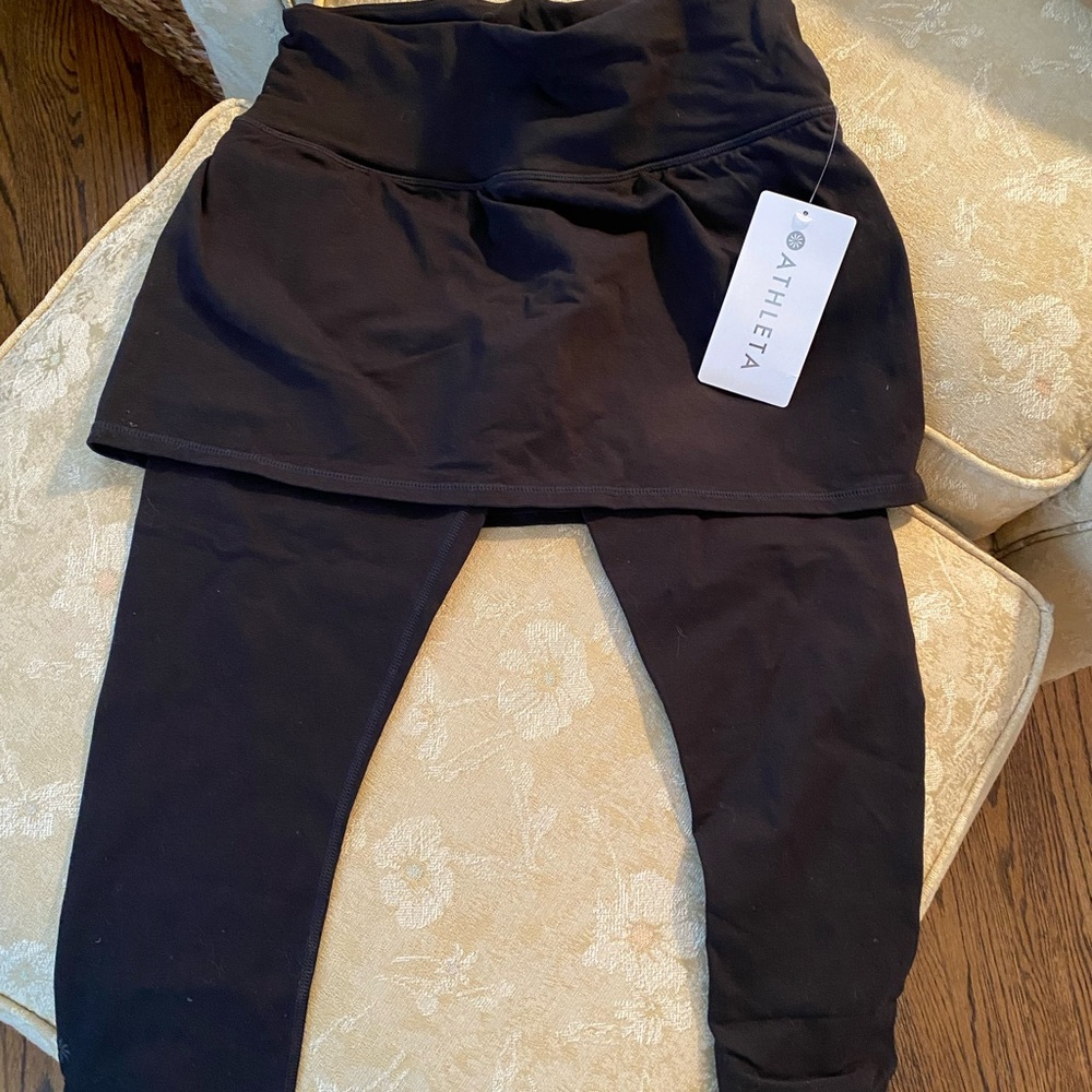 Athleta Women's Black Skirted Leggings